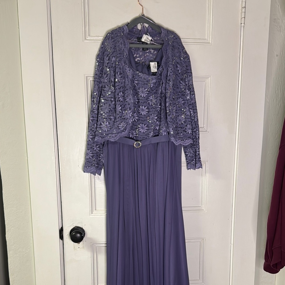 Elegant Purple Lace Dress Set